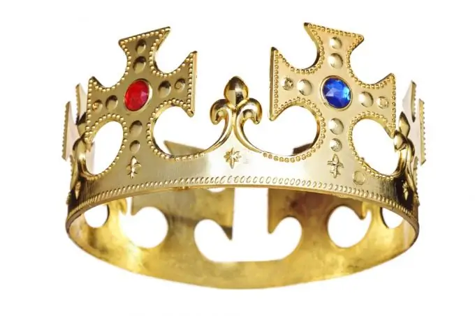 Comment faire une couronne de roi