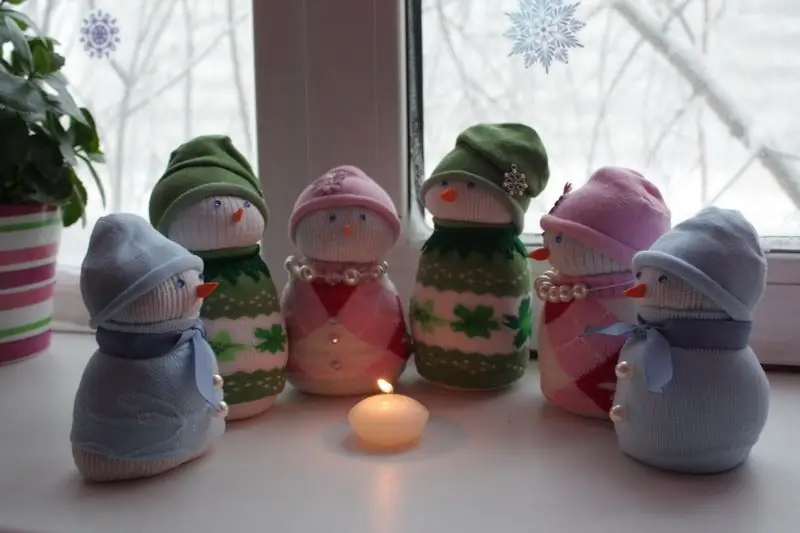 DIY sokken sneeuwpoppen DIY sokken sneeuwpoppen