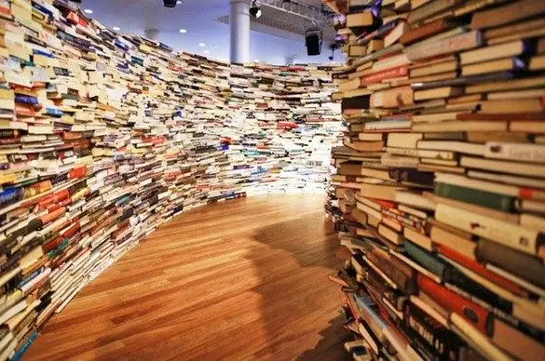 Como entrar no labirinto de livros no Southbank Centre de Londres