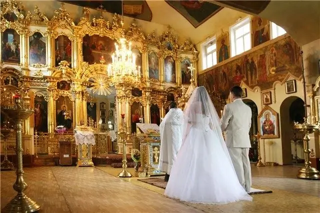 Bir düğün için bir kilise nasıl seçilir