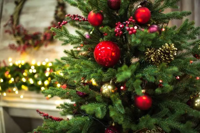 Come decorare un albero di Natale in modo originale