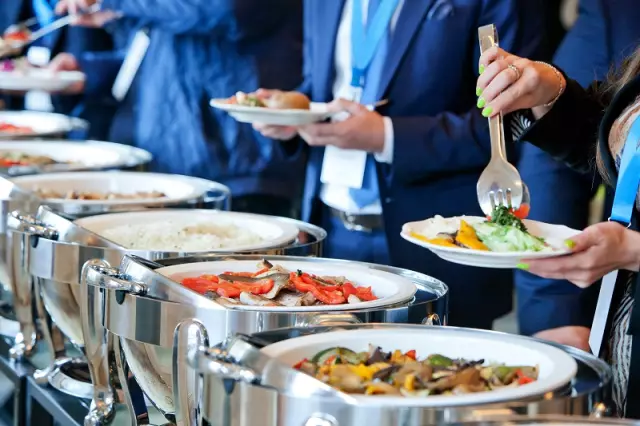 How To Organize A Corporate Event On March 8